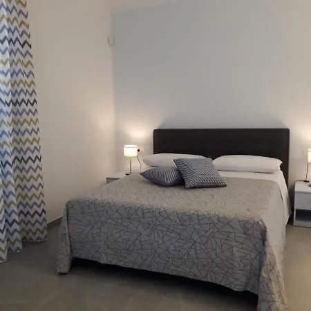 לינה וארוחת בוקר La Casa Di Francesca 4*