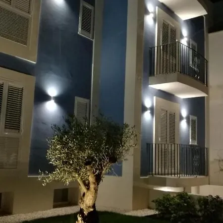 La Casa Di Francesca 4* 포르토 세자레오