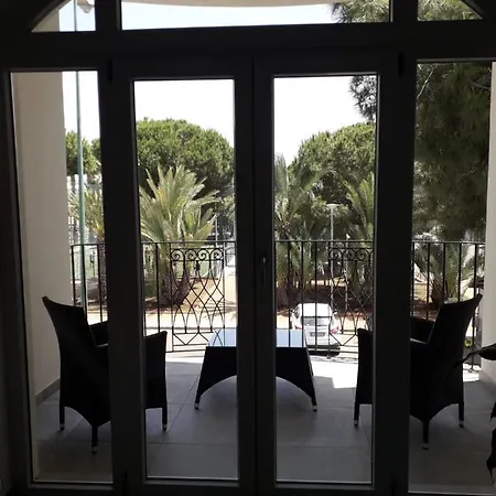 La Casa Di Francesca Bed & Breakfast 4*